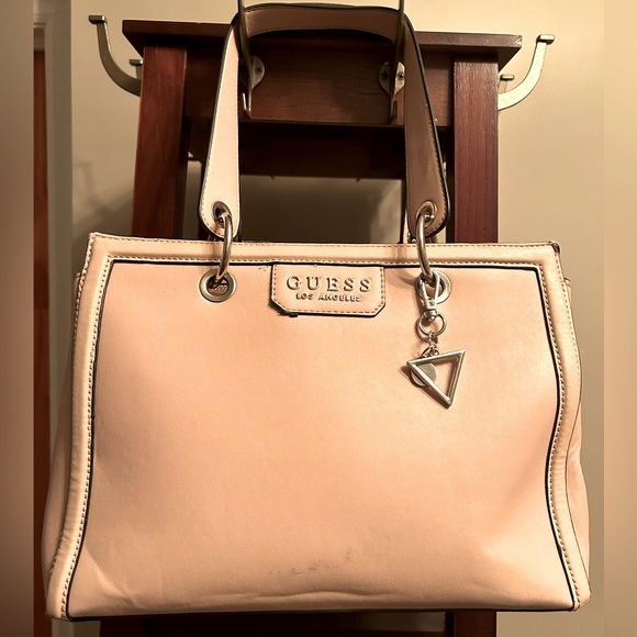 Guess Handbags - GUESS Handbag - Preloved
